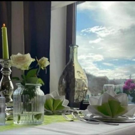 Hotel-Restaurant Und Gaestehaus Loewen Süßen Buitenkant foto
