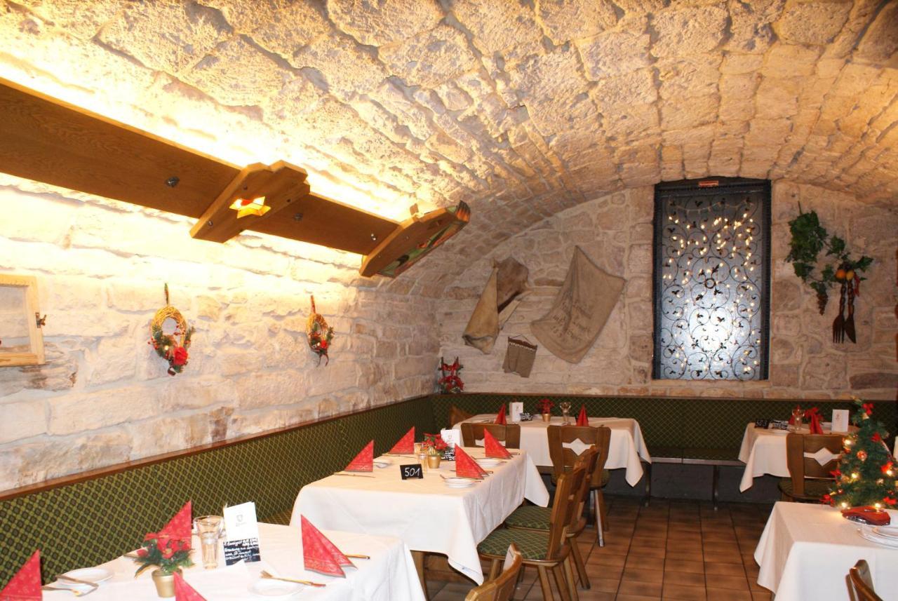 Hotel-Restaurant Und Gaestehaus Loewen Süßen Buitenkant foto