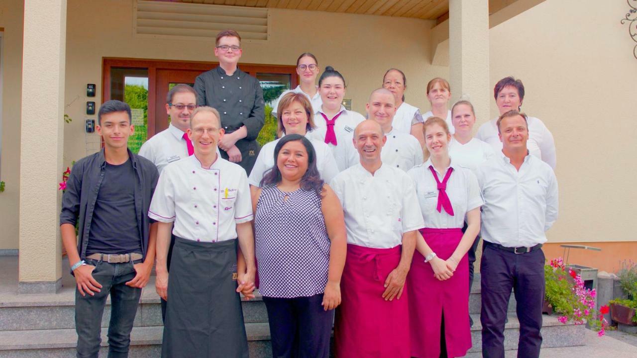 Hotel-Restaurant Und Gaestehaus Loewen Süßen Buitenkant foto